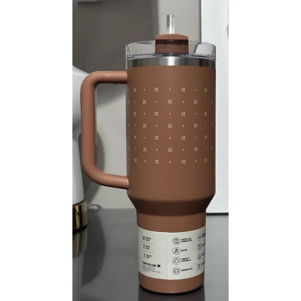 Stanley Quencher H2.0‎ FlowState 40oz Tumbler, DEEP CLAY ORANGE - Picture 2 of 4